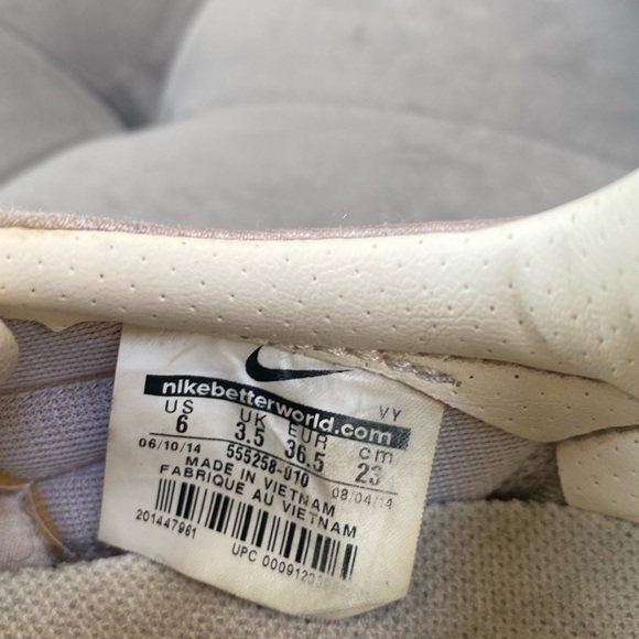 2014 Nike Jcrew trainers - Picture 9 of 11